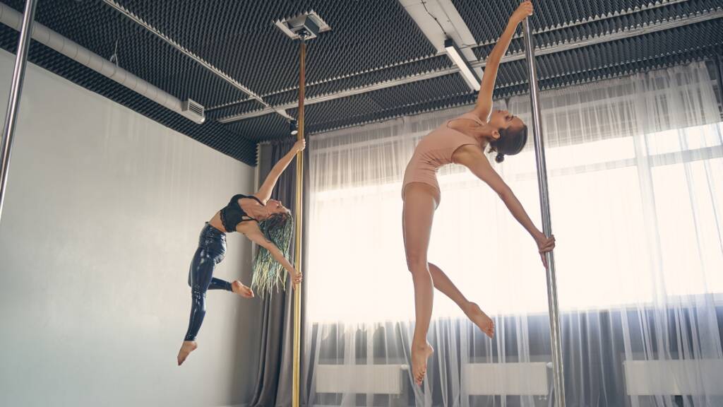 pole dance